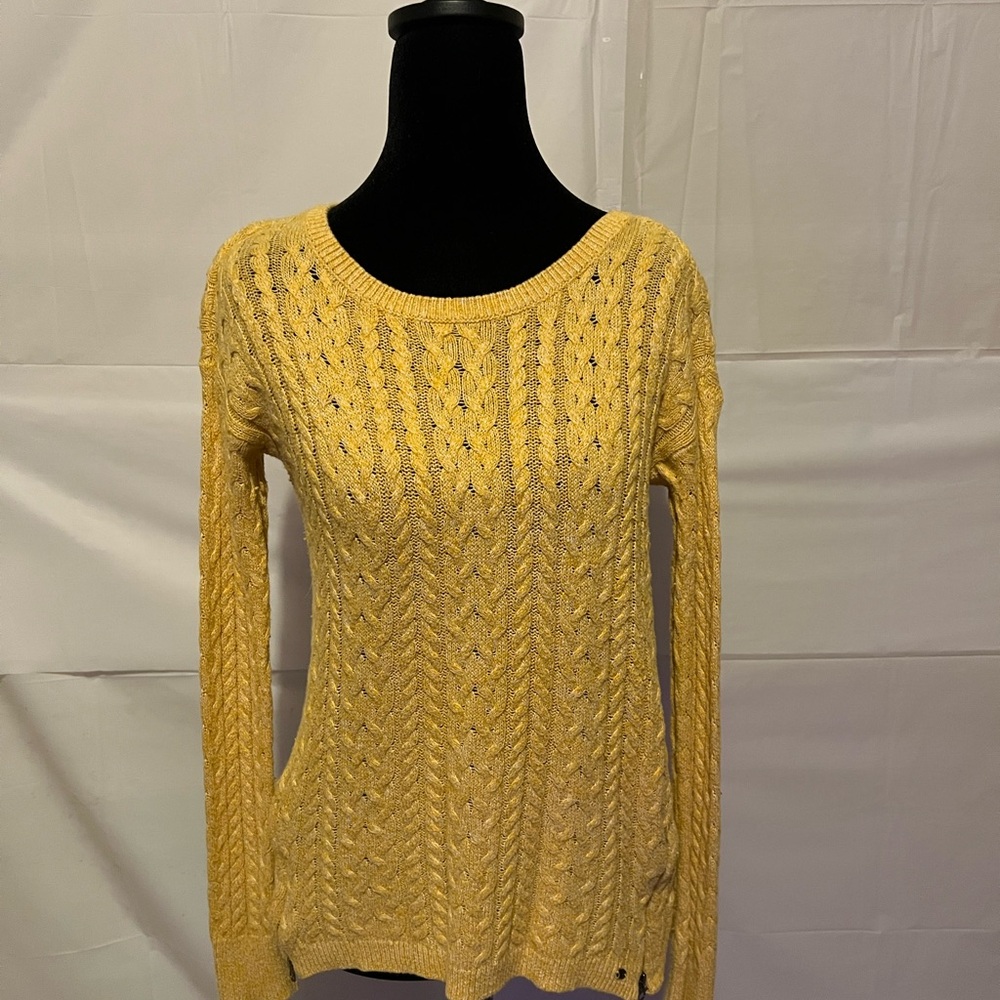 American Eagle Outfitters Yellow Crew Neck Cable Knit Sweater